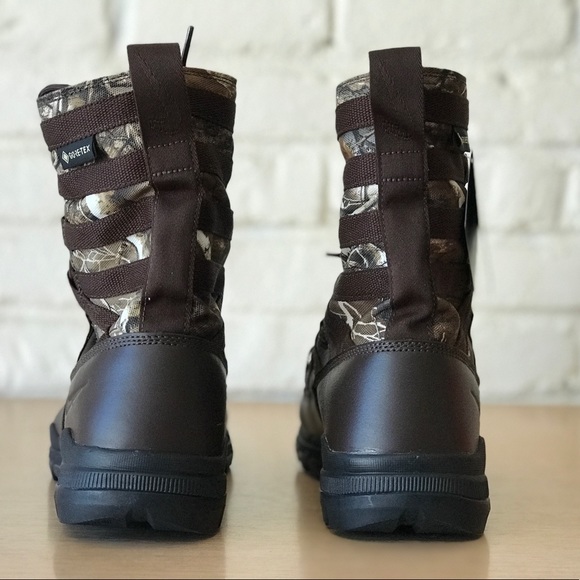 Nike SFB Field 2 8\
